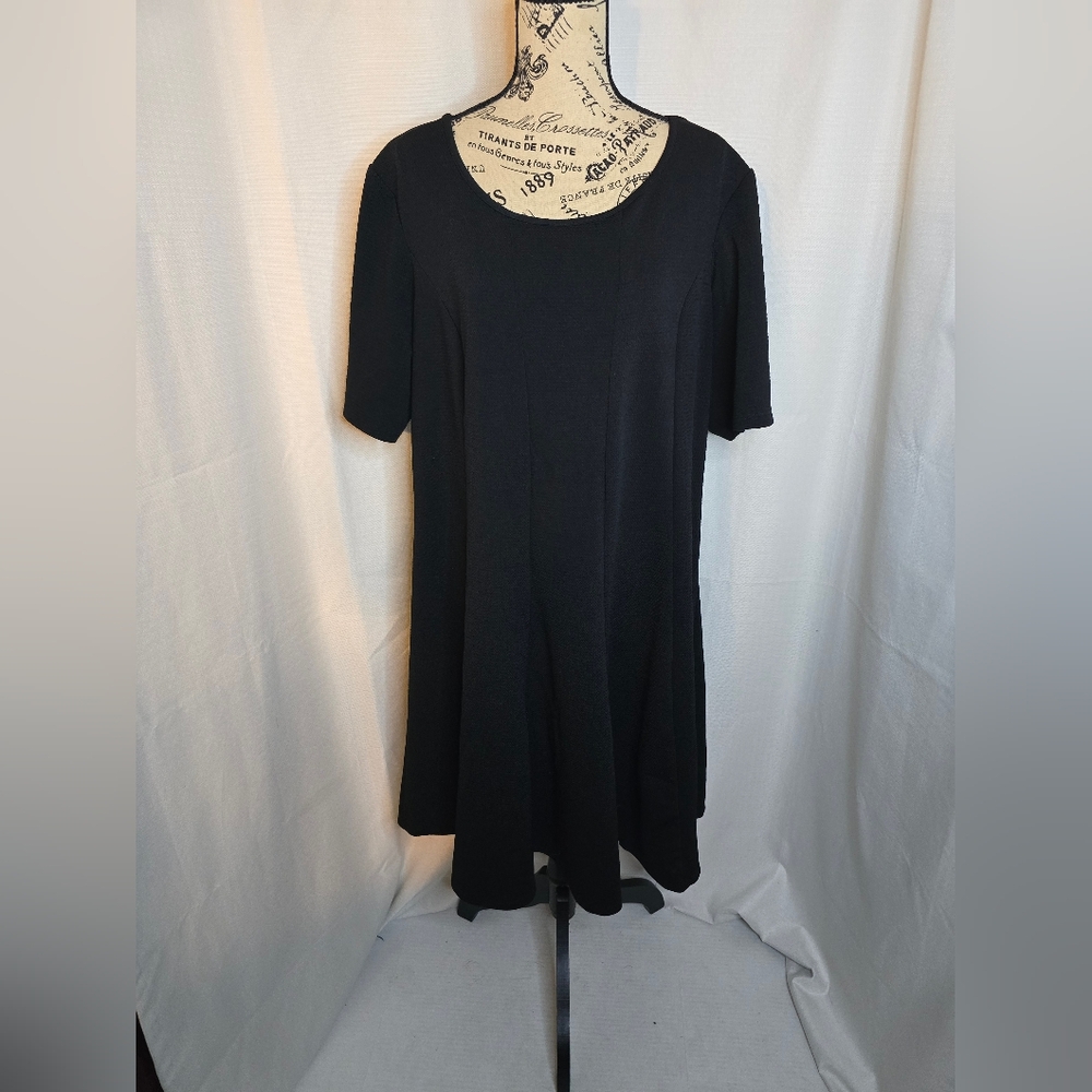 Avenue Dress